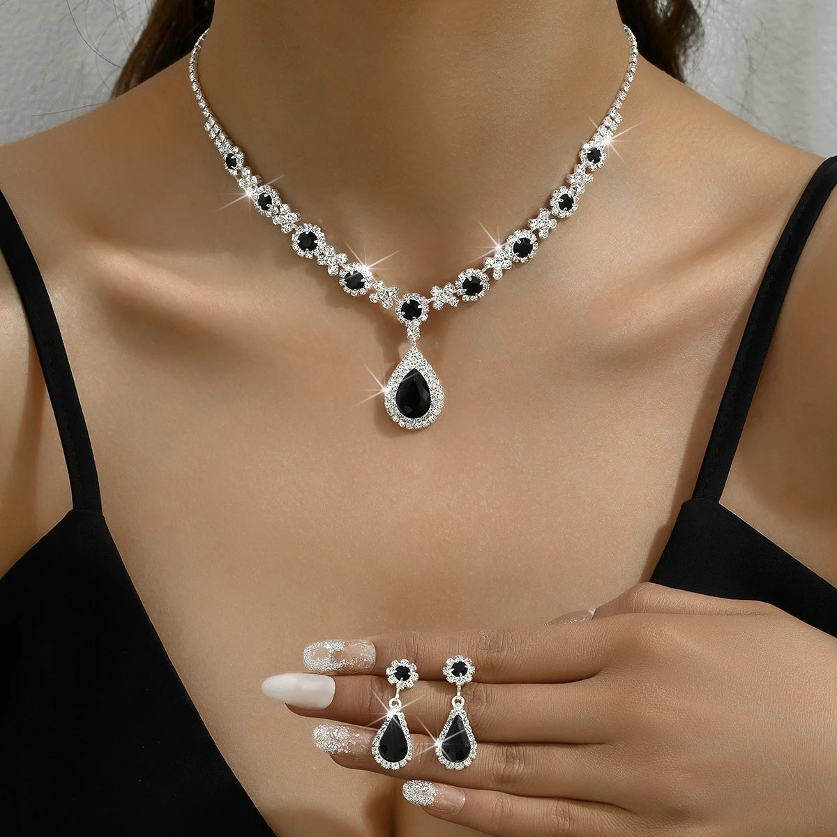 Elegant Crystal Jewelry Set