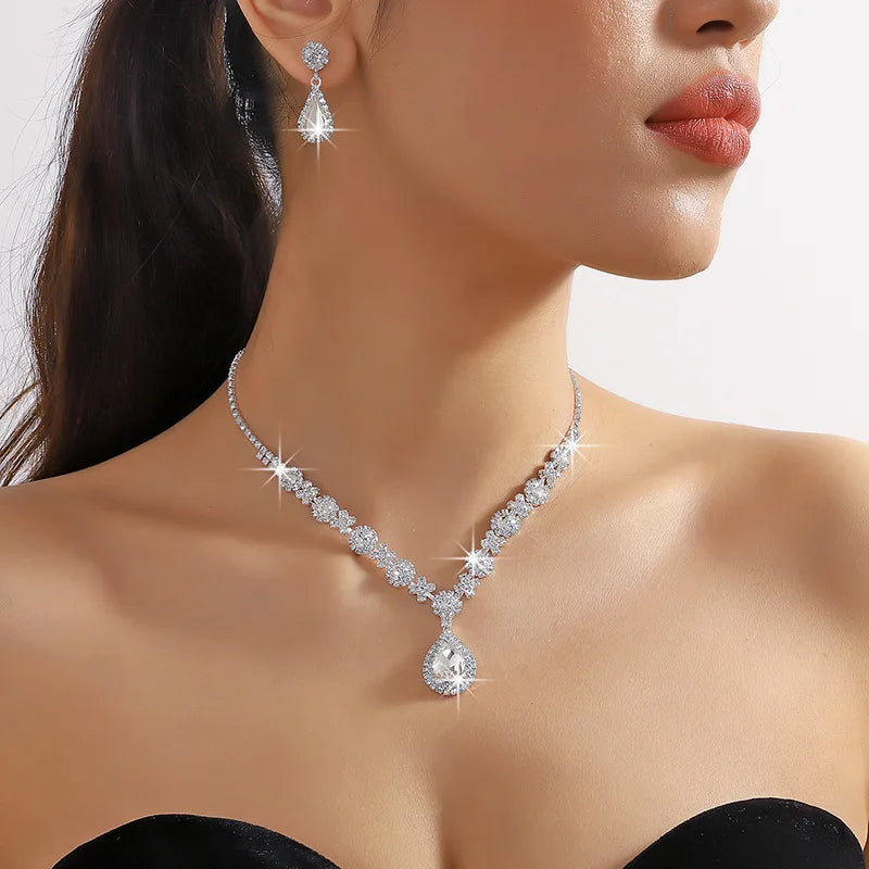 Elegant Crystal Jewelry Set